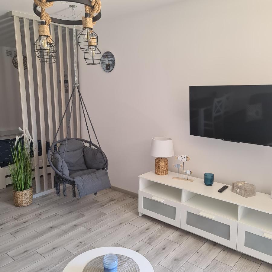 Lebskie Zacisze - Apartamenty Lebska Ostoja- Piaskowa Zarnowska Exteriér fotografie