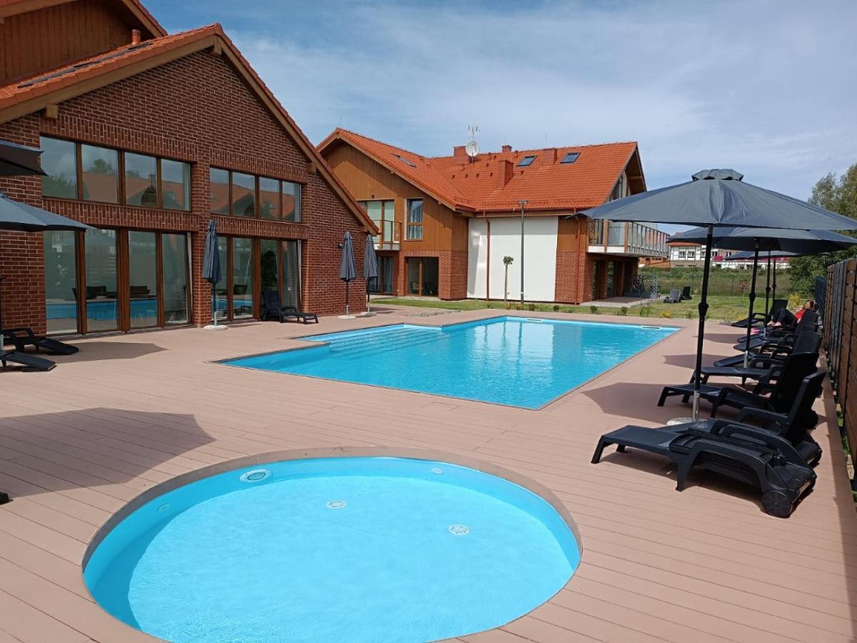 Lebskie Zacisze - Apartamenty Lebska Ostoja- Piaskowa Zarnowska Exteriér fotografie