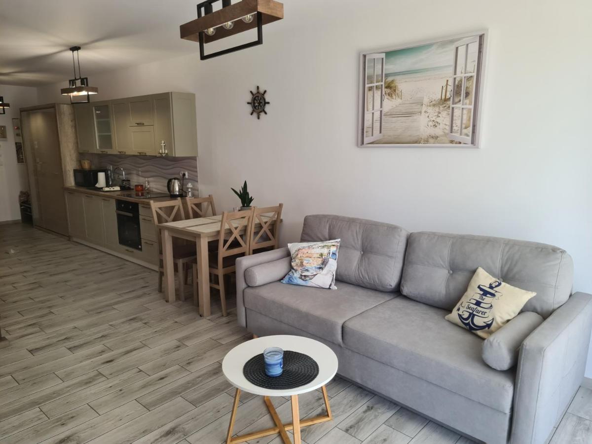 Lebskie Zacisze - Apartamenty Lebska Ostoja- Piaskowa Zarnowska Exteriér fotografie